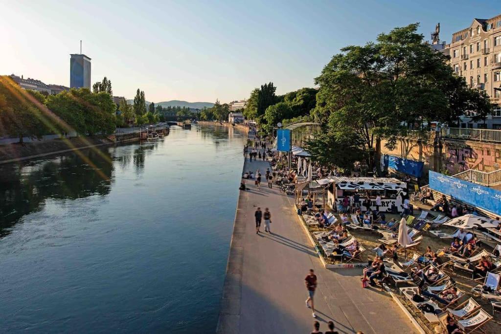 Smart Apt Mit Balkon Am Augarten Park Naehe Zentrum Vienne Extérieur photo